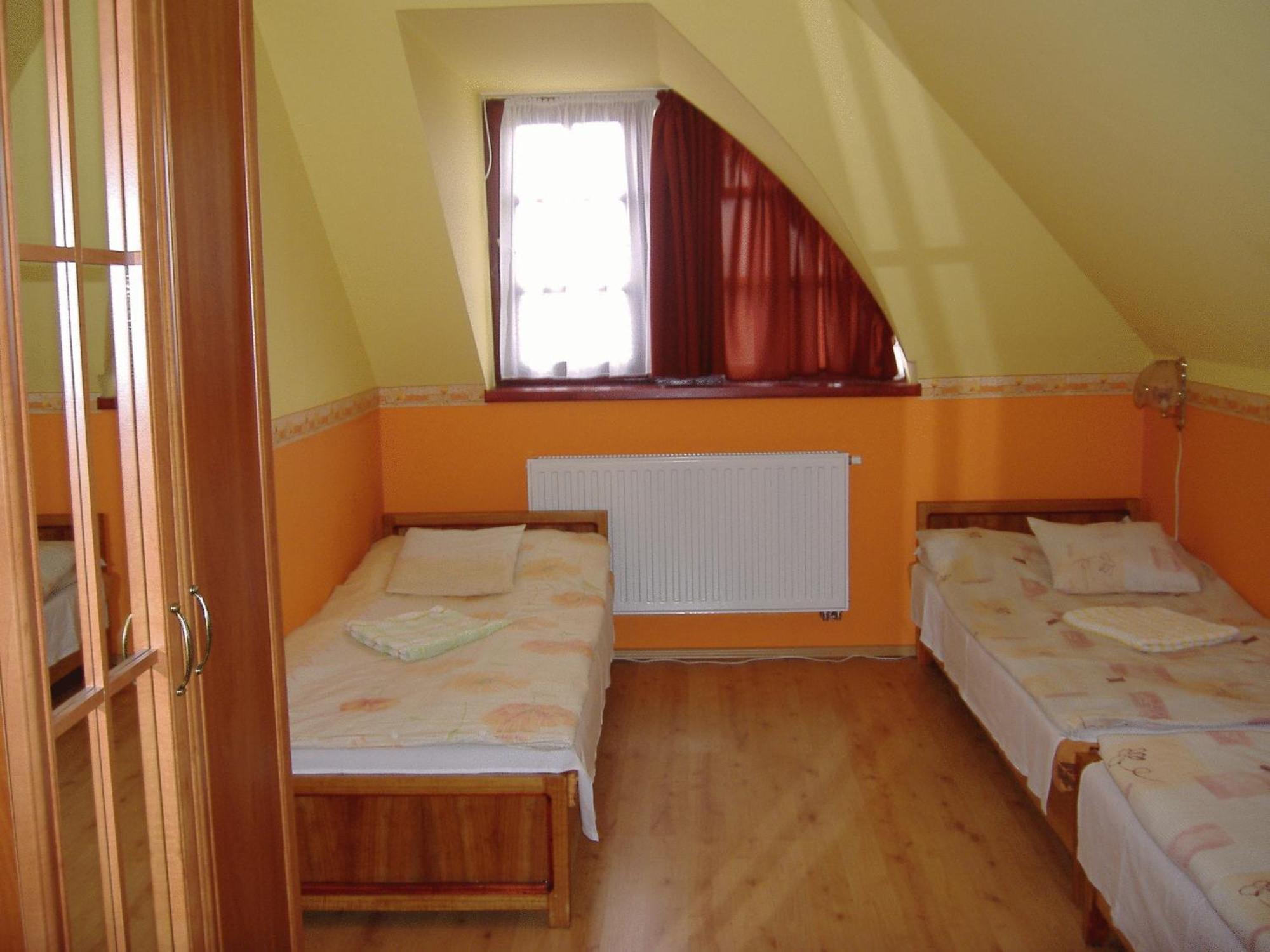 Kertvarosi Vendeghaz Orosháza Exterior photo